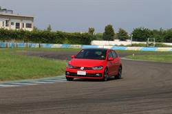 小鋼砲圓舞曲  Volkswagen Polo GTI爽開大鵬灣